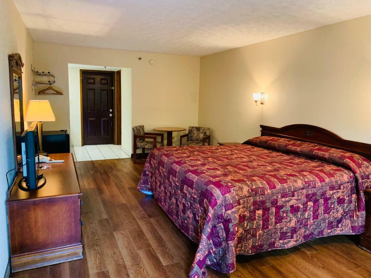 Landmark Inn Sevierville Chambre photo